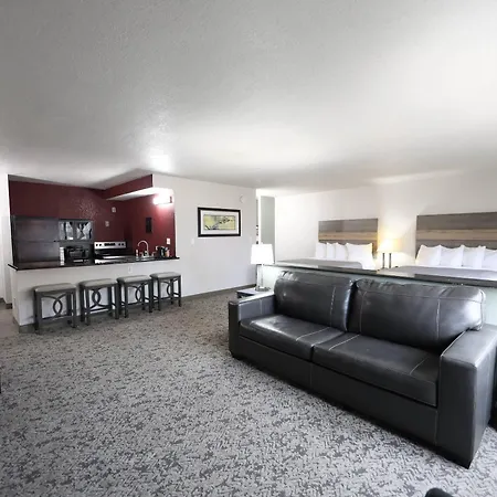 Quality Inn & Suites Mattoon South