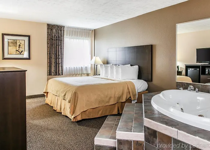 Quality & South Hotel 4*